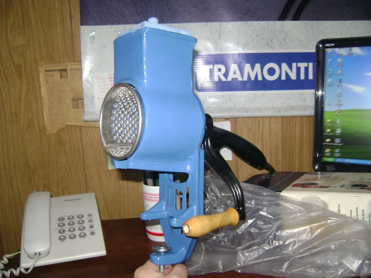 FL Maquina de Rallar Fundicion Nº2