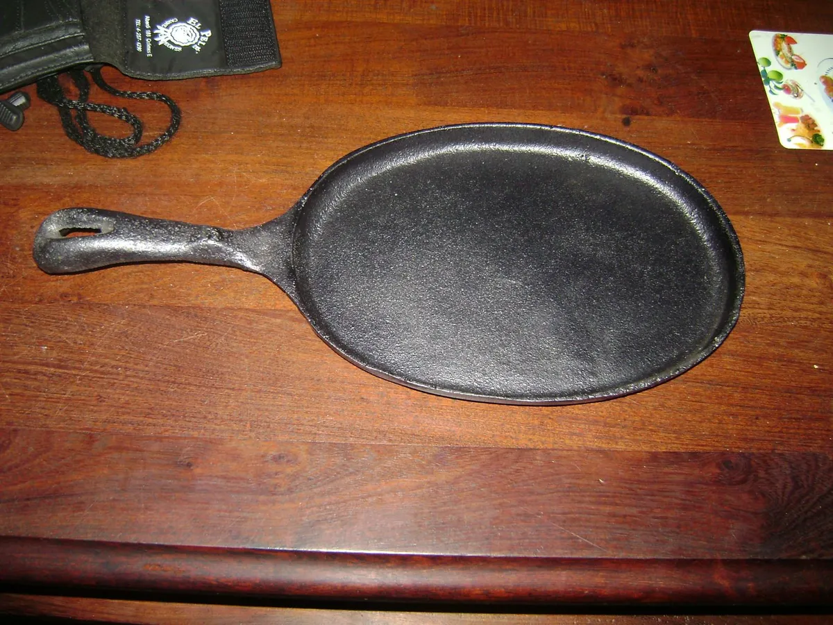 Lozafer Plancha Oval c/Mango 23x17cm