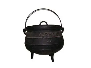 Blaybar Olla 3 Patas Hierro 3 Lts. c/Tapa