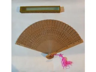 Liqui Abanico de Sandalo c/Estuche