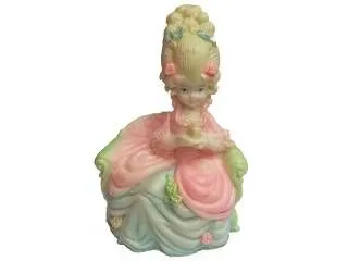 Pompadour 16cm Poliester