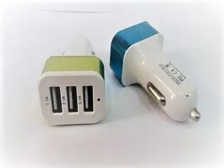 TK Cargador de Auto USB